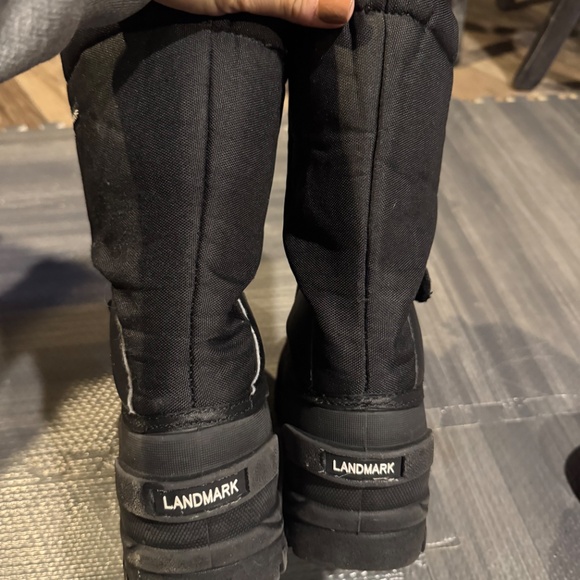 Boots - Picture 5 of 5